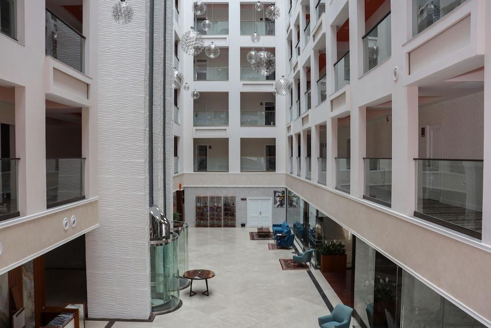 Arion Hotel Baku Bagian luar foto